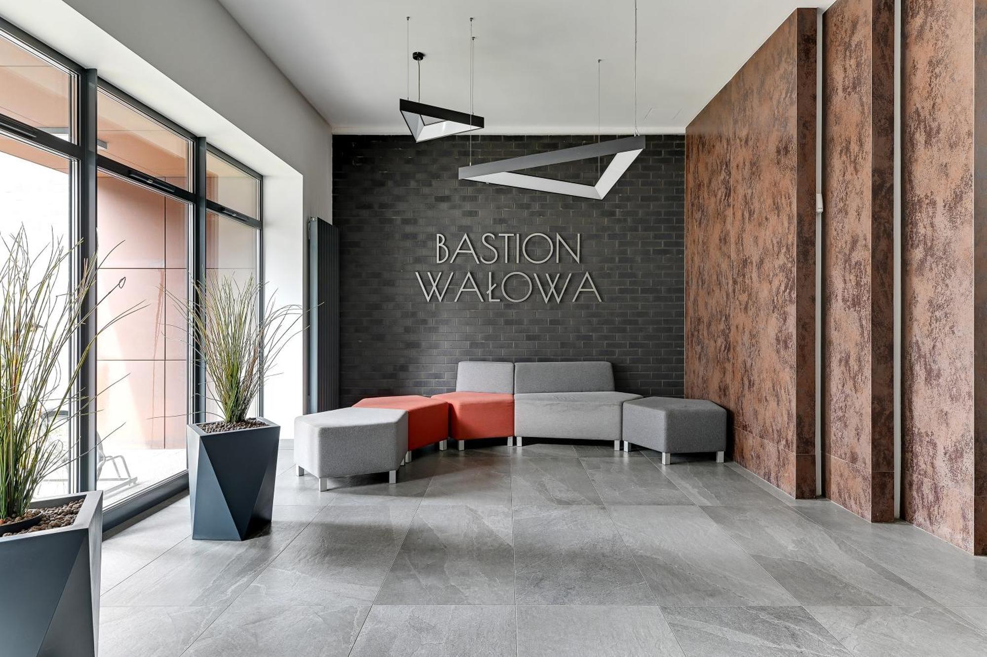 Staywin Bastion Walowa *